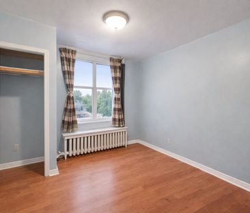 For Lease - 16 Strathmore Boulevard, Toronto, Ontario - Photo 1