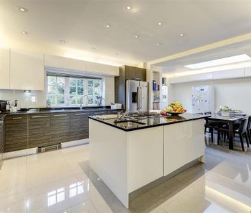 5 bedroom detached house to rent - Photo 6