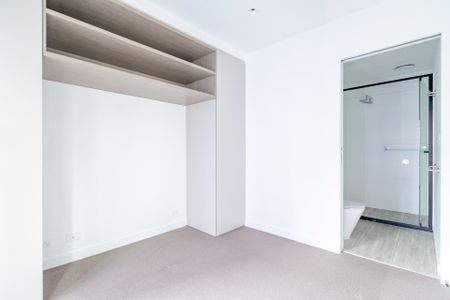 Beautiful 2 Bedroom 2 Bathroom Apartment for Lease! - Photo 3