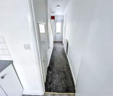 Neasham Avenue, Billingham, Billingham, Durham, TS23 3NX - Photo 5