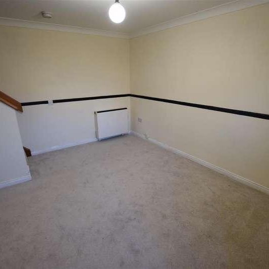 Barnum Court, Rodbourne, SN2 - Photo 1