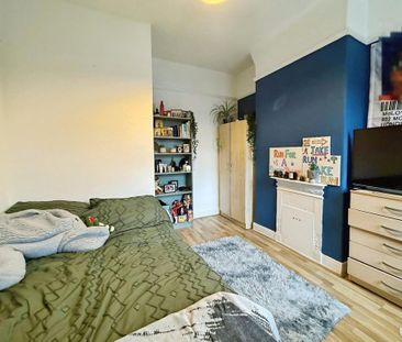 4 bedroom terraced house to rent - Photo 4