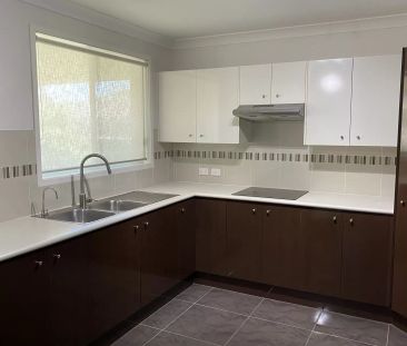 Sure to Impress - Photo 3