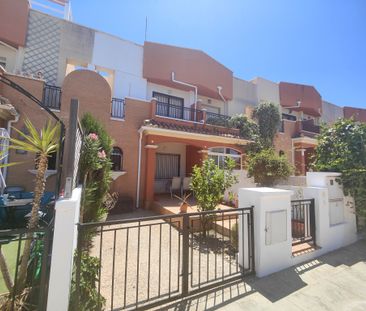 - THREE BEDROOM HOUSE FOR RENT IN VILLAMARTÍN - Photo 2