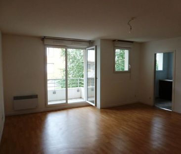 Type 2 de 45m2 - Tours Nord - Secteur trois rivière - Photo 4