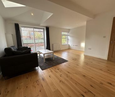 2 bedroom flat to rent - Photo 1