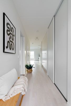 Tamarindvägen, Örebro - Photo 1