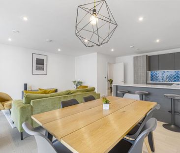 3 bedroom apartment to rent - Photo 3