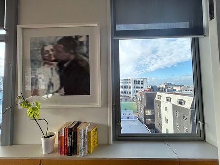 Penthouse, space, sun & views! - Photo 2