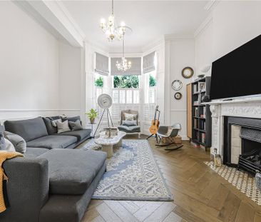 3 bedroom flat to rent - Photo 1