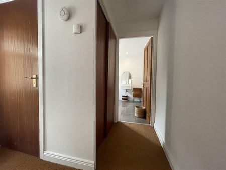 28 Ethel Street, - Photo 5