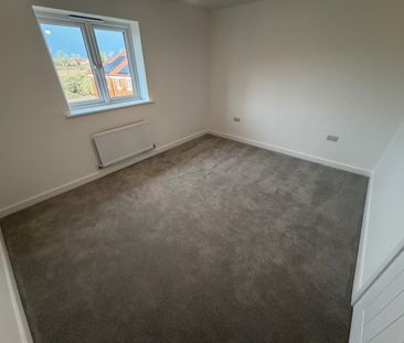 CORNMILL DRIVE, SOMERCOTES - Photo 3