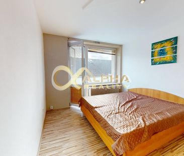 Prenájom: 2 izbový byt s balkónom, centrum, Spišská Nová Ves - Photo 2