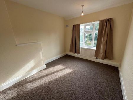 2 bedroom semi-detached house to rent - Photo 5