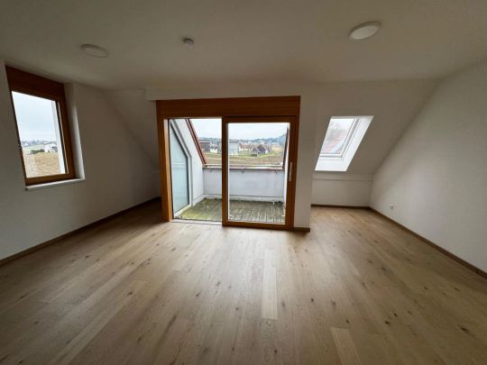 ZEHENSDORF - NEUBAU - TOLLE klimatisierte 3-ZIMMER-WOHNUNG - 65 m² - BALKON - Photo 1