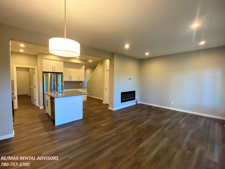 7338 Chivers Crescent Southwest - Photo 3