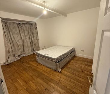 Room in a Shared House, Ingram Road, CR7 - Photo 1