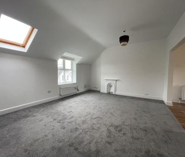 2 bedroom property to rent - Photo 4