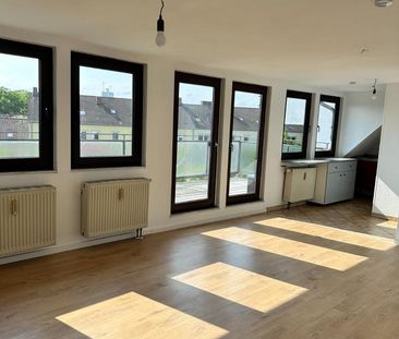 Terrasse mit 2 Zi / Wohnküche/Diele/Bad ab sofort zu vermieten - Foto 1