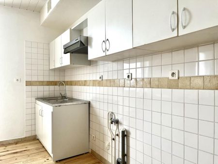 Appartement T4 à louer à Roanne - Gare - Photo 2