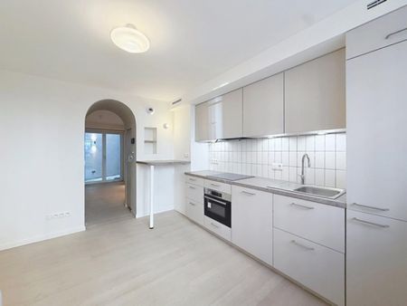 Appartement te huur in Ixelles - Photo 5