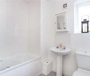1 bedroom semi-detached house to rent - Photo 4