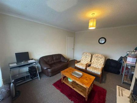 Fell Lane, Keighley, BD22 - Photo 3