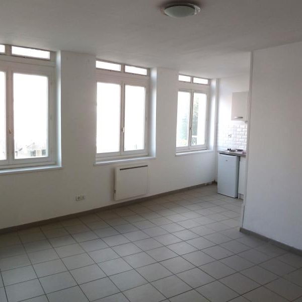 Location Appartement 1 pièce 27m² DOUAI 59500 - Photo 1
