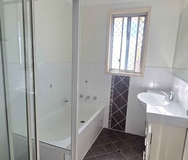 2 Lawley Street Bossley Park - Photo 6