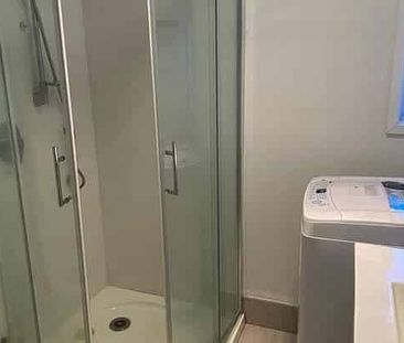 Modern Studio Separate entrance - all inclusive - Photo 5
