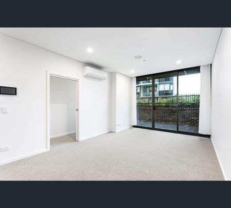 H7133/19 Amalfi Drive, Wentworth Point, NSW 2127 - Photo 4