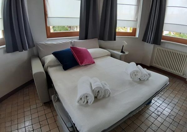 Via Alessandro Tassoni, Padova, Veneto 35125