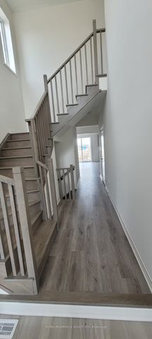 Semi-Detached Home For Lease | S8083750 - Photo 2