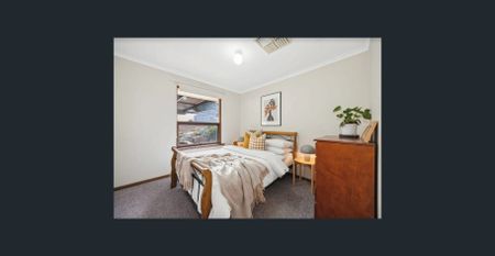 Spacious Light Filled Low Maintenance Family Home In Sought After Location - Photo 5