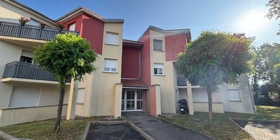 Location Appartement 2 pièces 48m² LUNEVILLE 54300 - Photo 3