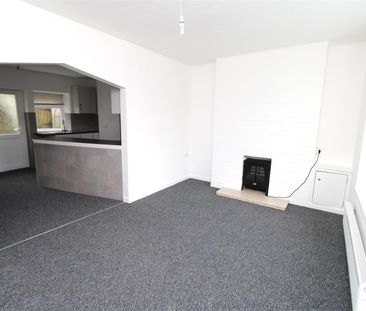House For Rent Pantypwdyn Road, Abertillery - Photo 3