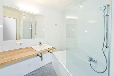 GARTENTRAUM - EXKLUSIVE GEKÜHLTE WOHNUNG MIT HÖCHWERTIGER KÜCHE SOWIE BADEZIMMER GLEICH BEI DER U3 - Photo 4