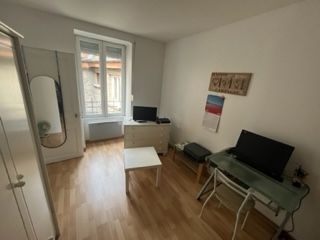 LOCATION : Appartement meublé Vesoul 1 pièce(s) 24.97 m2 - Photo 4