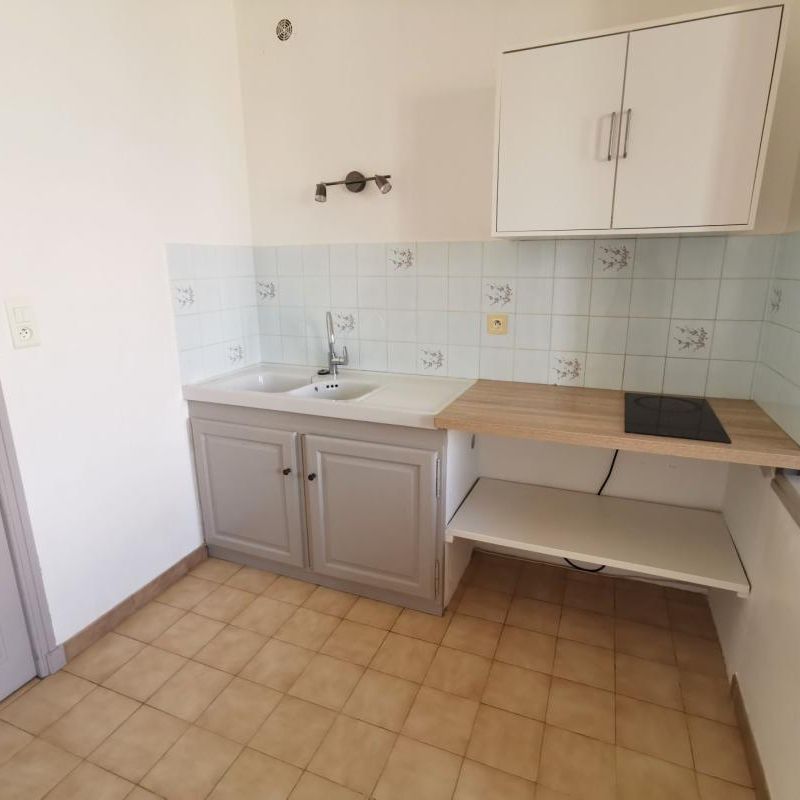 Location Appartement 2 pièces 38m² AVIGNON 84000 - Photo 1