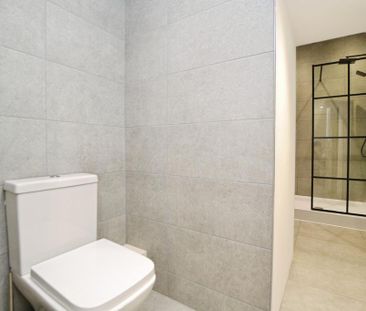 2 bedroom flat to rent - Photo 6