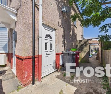 73a Broadmark Road, Slough, Berkshire,SL2 - Photo 4