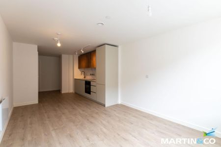 2 bedroom apartment to rent - Photo 2