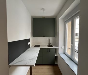 RUE CROIX SAINT MARC, Reims - Photo 3
