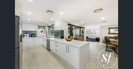 Contemporary home with multiple living spaces - Photo 5