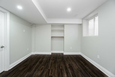For Lease - 268 Giddings Crescent Unit# Basement, Milton, Ontario - Photo 4