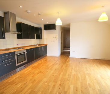 St Johns Lane, - Photo 6