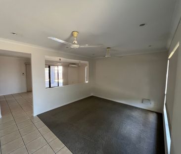 FULLY AIR CONDITIONED - Photo 4