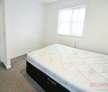 Coach House to rent on - Photo 6