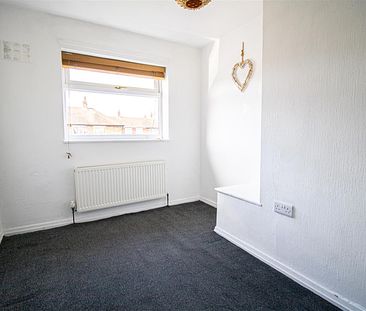 3-Bed End-Terraced House to Let on Norcross Place, Ashton-On-Ribble, Preston - Photo 6