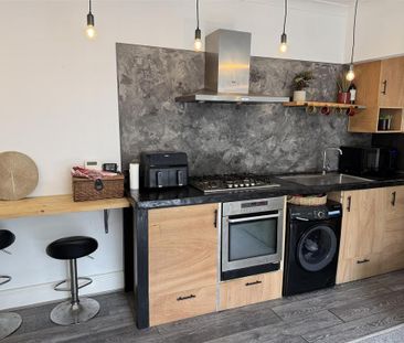2 bedroom terraced house to rent - Photo 6